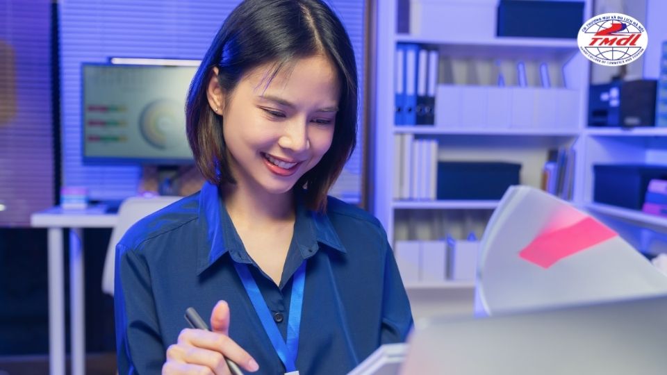 Bằng cao đẳng quản trị kinh doanh có thể làm những ngành gì?