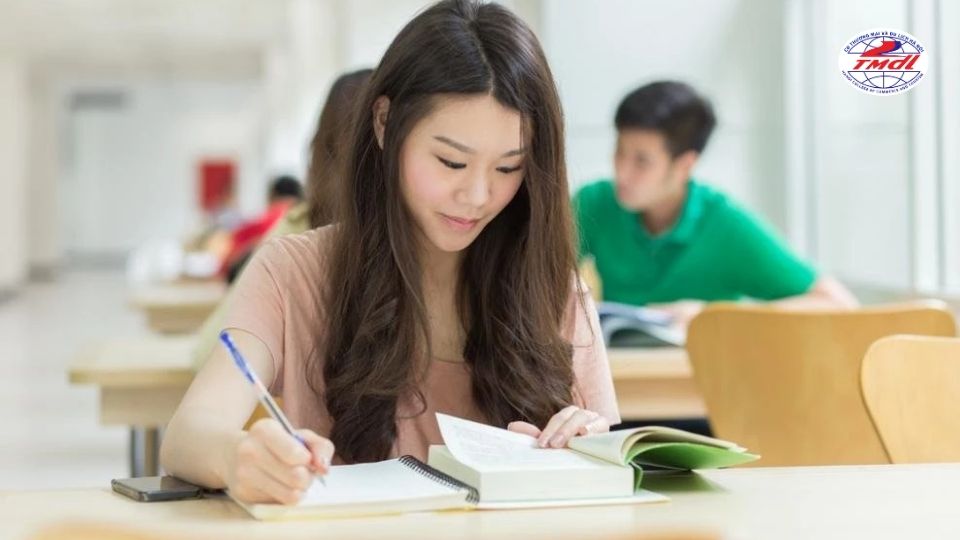 Vì sao các ngành khối B có triển vọng phát triển?
