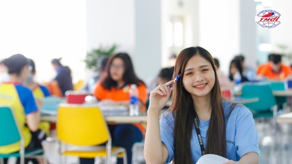 Lộ trình học tập và định hướng nghề nghiệp cho học sinh khối B